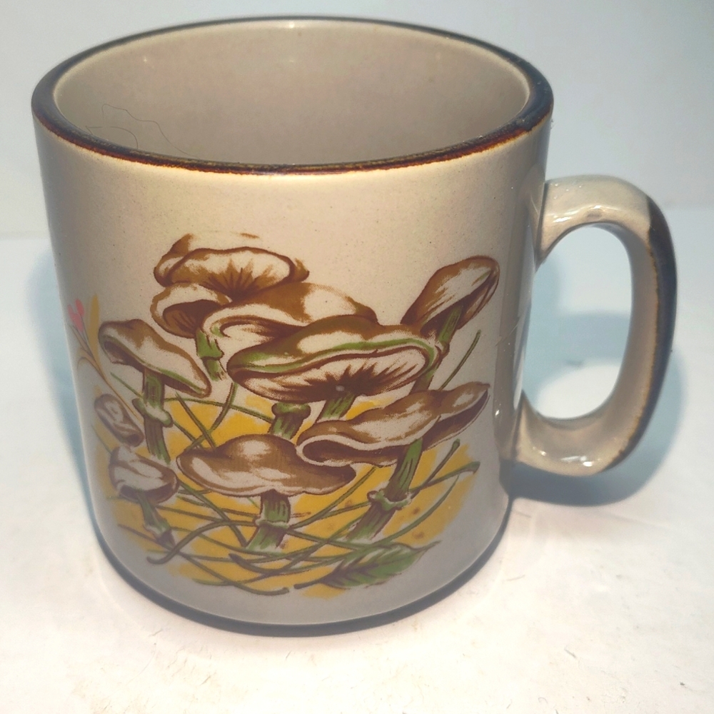 Vintage Otagiri Mushroom Mugs Stoneware Coffee Cup Retro Hand painted